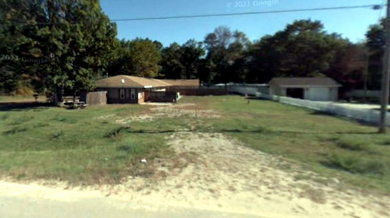 Land of Lakes Motel - 2008 Street View (newer photo)